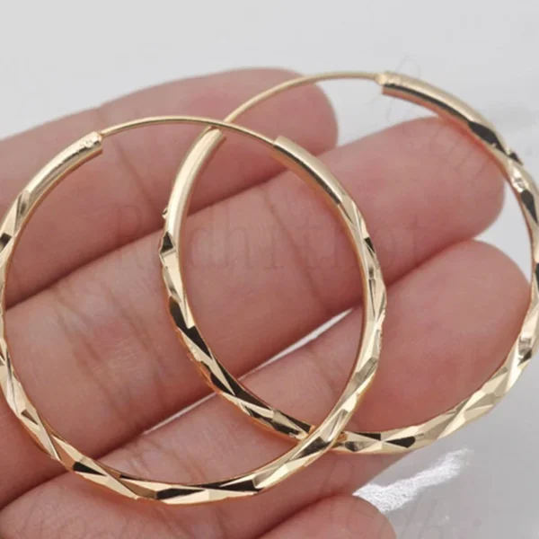 Clasic Gold Color Big Hoop Earrings for Women Exquisite Fashion Round Embossing Wedding Earrings Engagement Jewelry