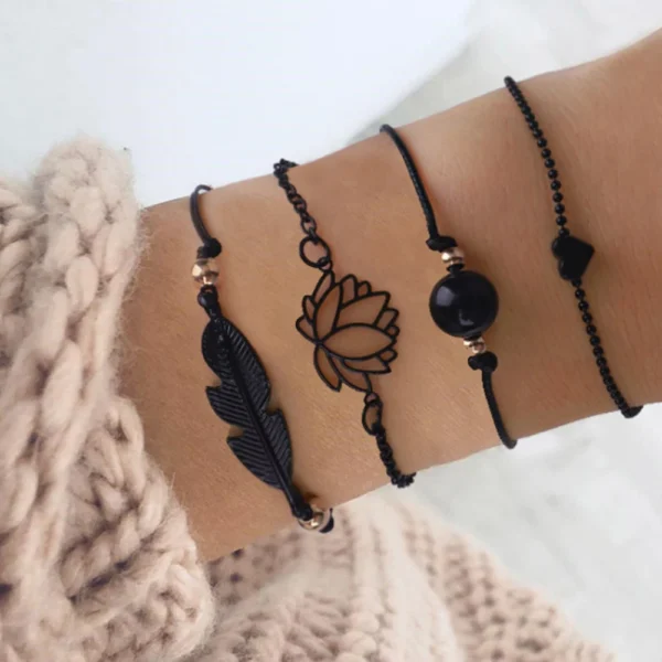 SUMENG 2024 New Fashion 4PCs Gothic Black Feather Lotus Bracelets Set Heart Charm Boho Bangles For Women Wrist Chain