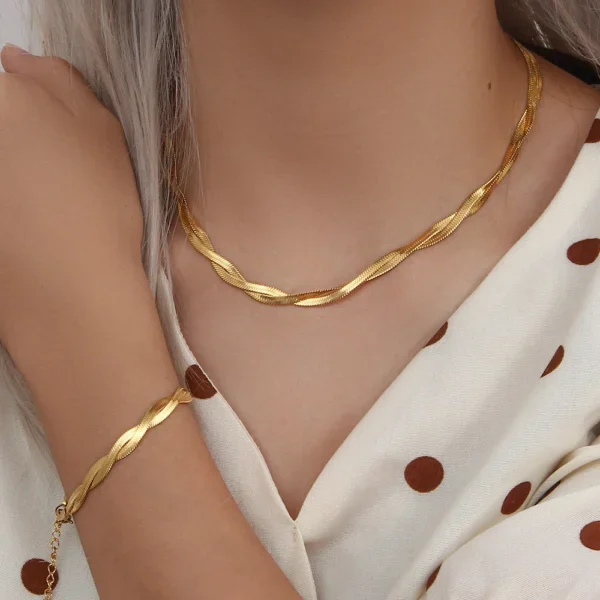 2024 18K Gold Plated Waterproof Braided New Herringbone Chain Necklace Bracelets Set Wholesale Stainless Steel Jewelry For Women