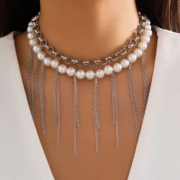 Vintage Tassel Pendant Clavicle Necklace Women 2023 Multi layered Simple and Sweet Imitation Pearl Beaded Girl Fashion Jewelry